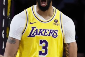 九游体育官网-出色防守引发热议！，浓眉哥在巴黎圣日耳曼比赛中夺冠气势如虹延续的简单介绍